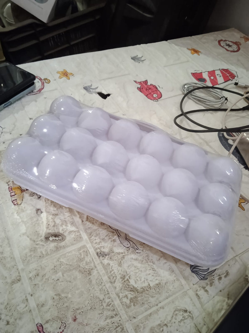 18 Grid Egg Holder Storage, Shock-Proof Egg Container with Buckle