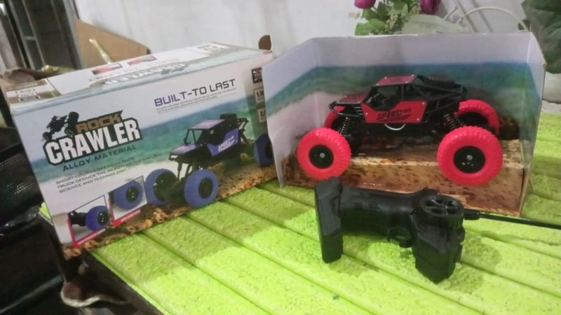 Rock Crawler Monster RC Truck – All-Terrain Rechargeable Stunt Racing Car