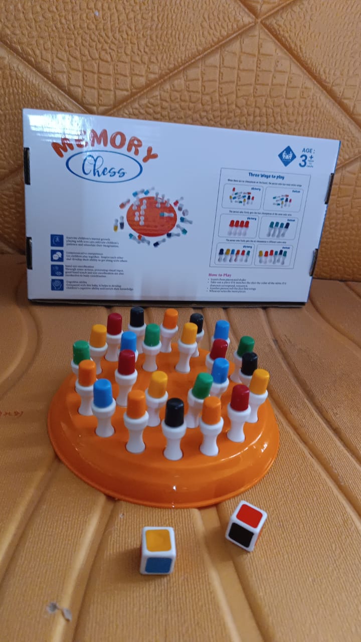 Plastic Brain Teaser Memory Chess Game (1 Set)