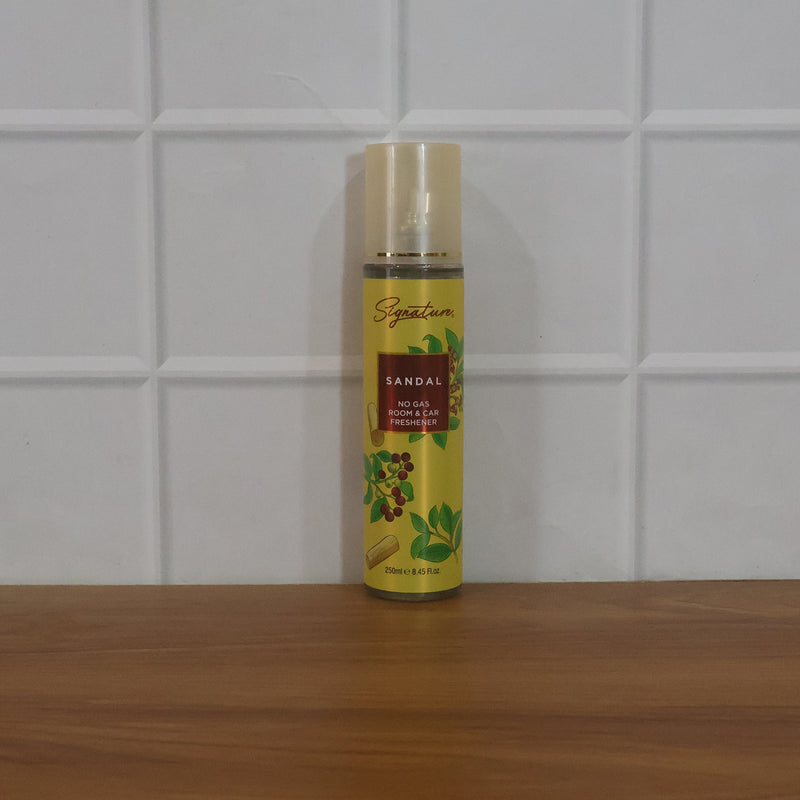 Signature Sandal Room  Car Freshener Spray 250 Ml