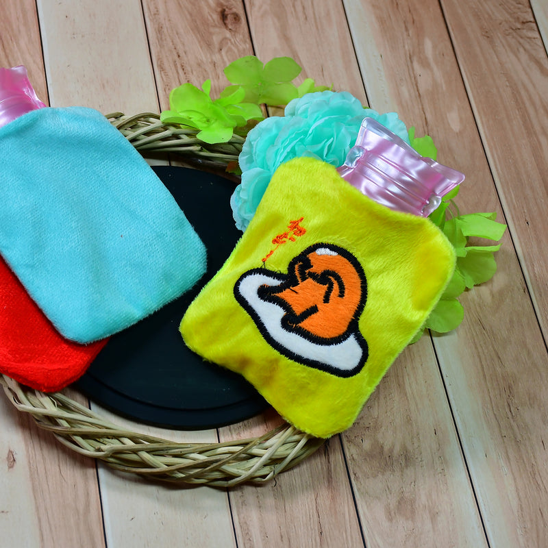 Yellow Duck Head Small Hot Water Bag With Cover For Pain Relief Neck Shoulder Pain And Hand Feet Warmer Menstrual Cramps.