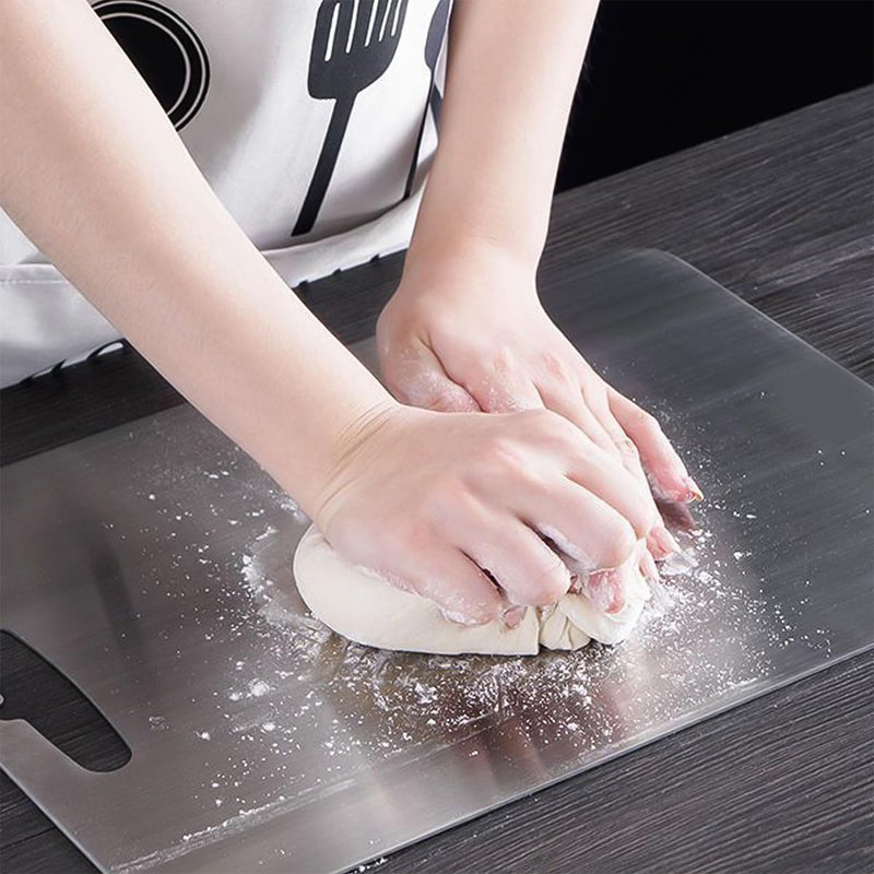 Stainless Steel Vegetable & Fruit Cutting / Chopping Board (31 x 20 Cm)
