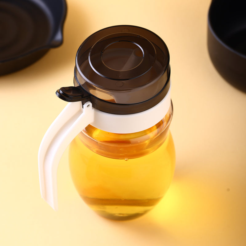 Oil Dispenser Stainless Steel With Small Nozzle (650ml)