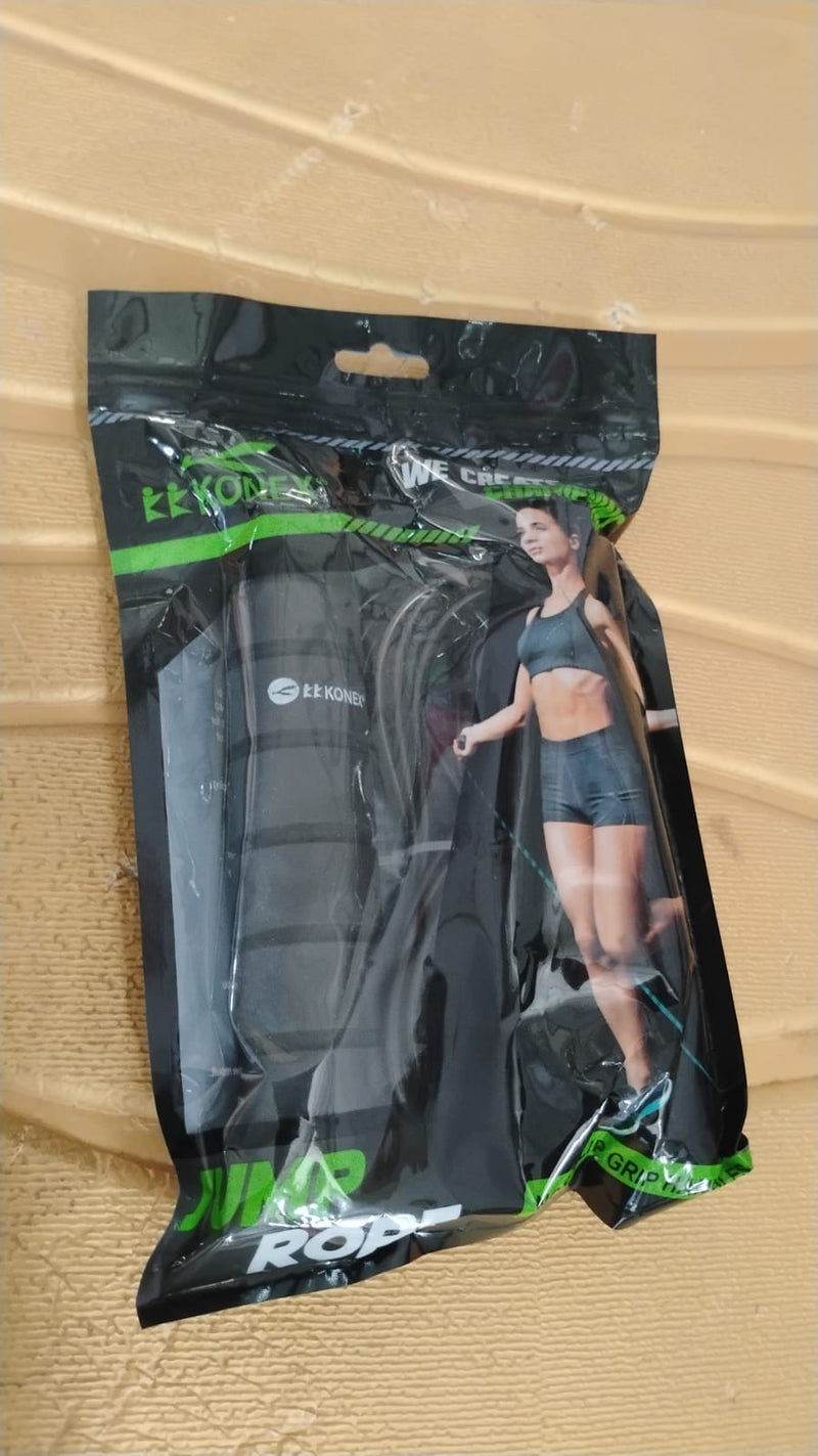 High-Speed Skipping Rope with Foam Padded Handles (1 Pc)