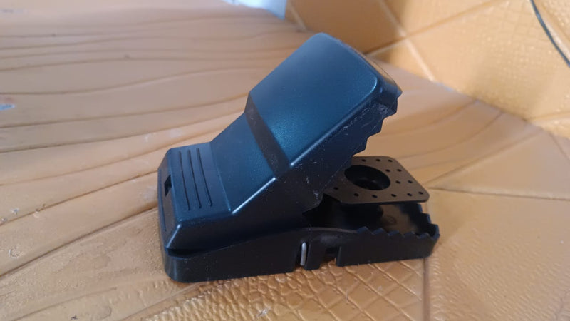 Big Mouse trap with extremely highly sensitive trigger mechanism (1 Pc)